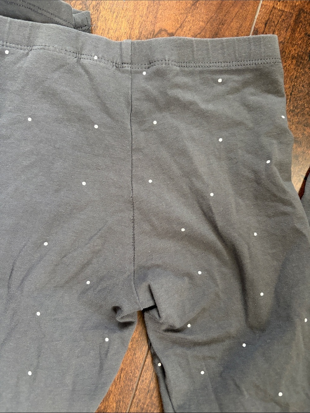 H&M Dot Print Leggings Pair - White & Charcoal Size 7 Girls - Picture 4 of 7